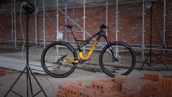 Momsen introduce the VIPA TRAIL