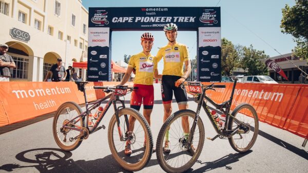 Spur/Red-E and Spur/Valencia win the 2017 Cape Pioneer Trek