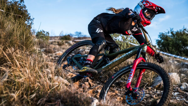 RockShox Updates DebonAir Air Spring For 2021