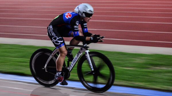 Success from Du Preez and Van Heerden on Day one of SA Track Champs