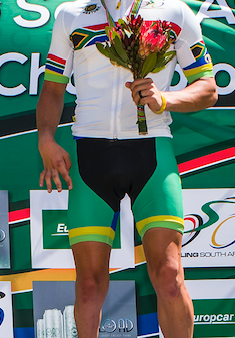 Odendaal traveling back to Para-cycling Track Worlds