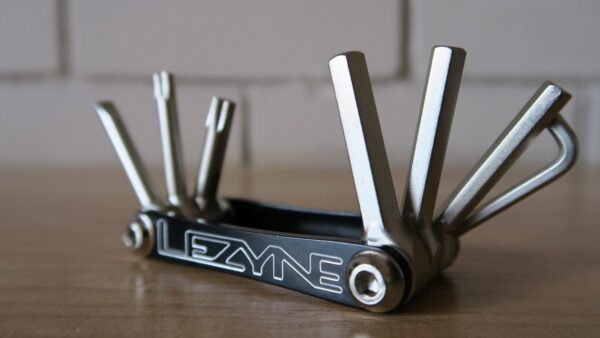 On Test: Lezyne V Tool V-7, Road Drive, and Control Drive CO2