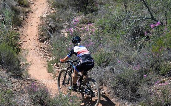 Team Bulls charge to Bridge Cape Pioneer Trek prologue win