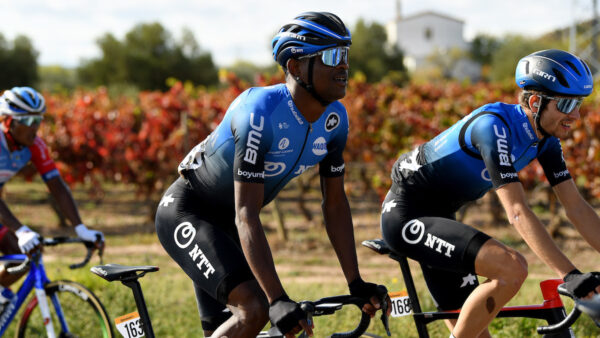 Nicholas Dlamini Extends Contract with Team Qhubeka ASSOS