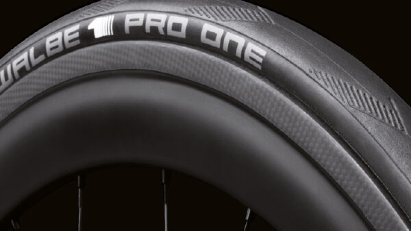 Schwalbe Pro One tubeless road tyre