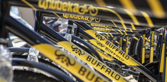 Qhubeka and loveLife to launch groundbreaker mobility project