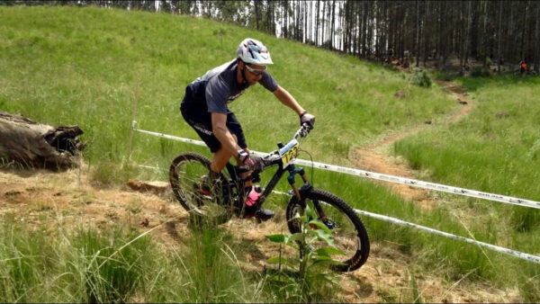 Minnaar sizzles in Midlands ENDURO