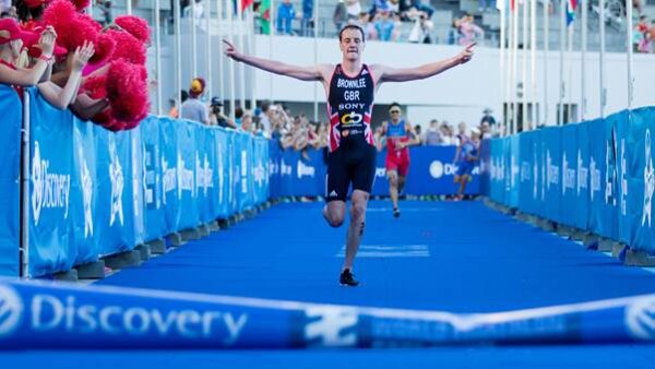 Alistair Brownlee takes 18th World Triathlon Series title