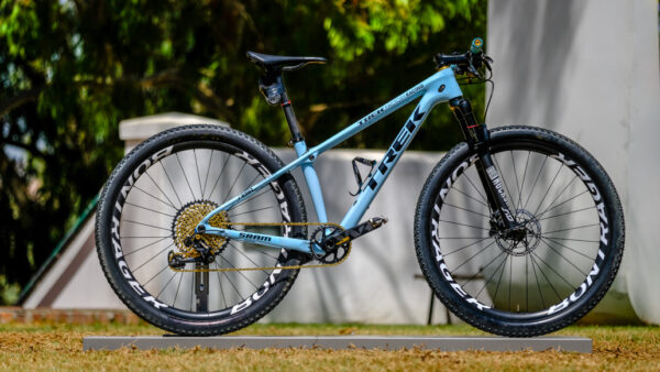 Bike Check: Emily Batty and Evie Richards’s Trek Procaliber