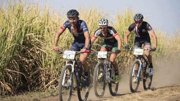Sweet Illovo Eston title defense for Croeser & Dreyer