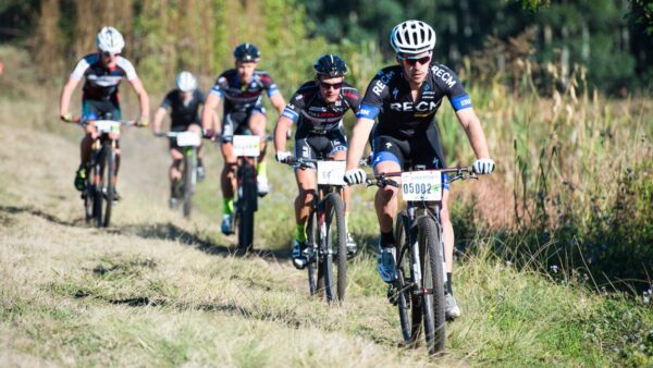 Reid & Du Toit rule the Eston 2015 roost
