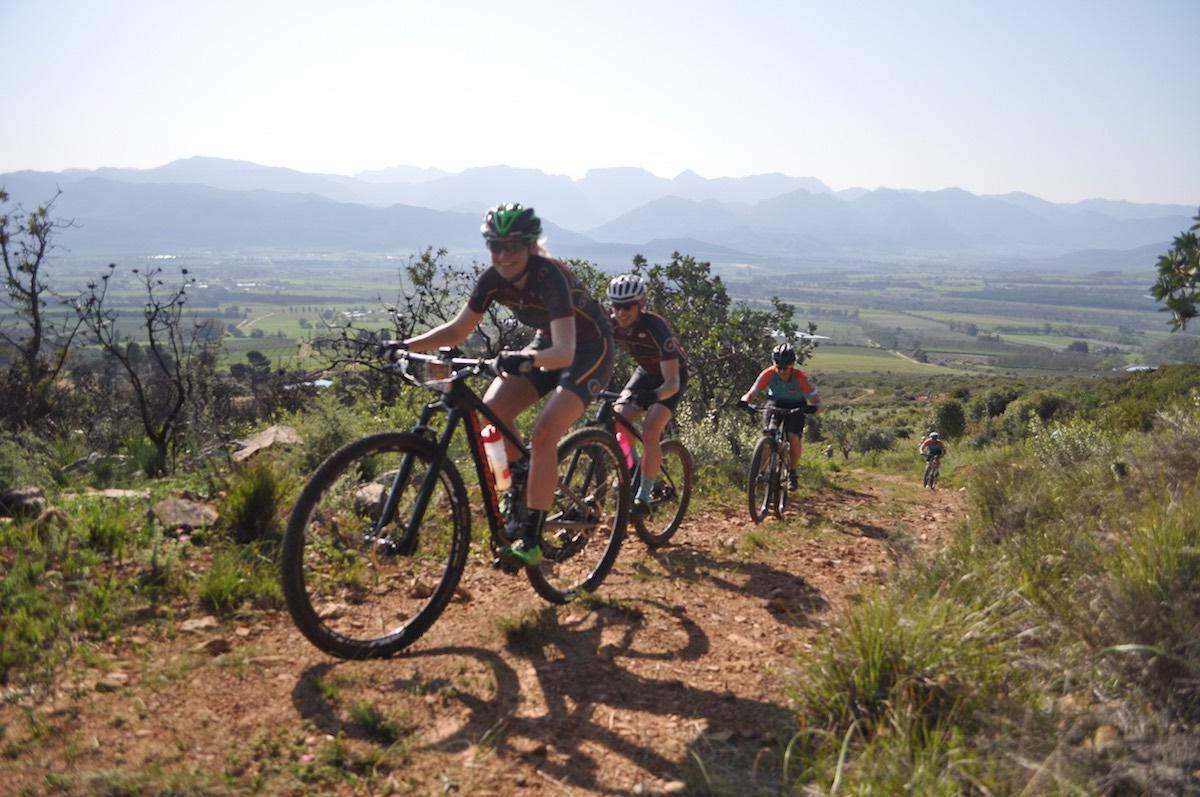 sports academy mountain bikes