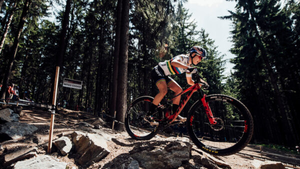 Van der Poel surges to maiden win as Courtney doubles up at Nové Mesto