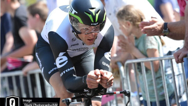 Giro d’Italia #9: Wet roads slow down GC contenders