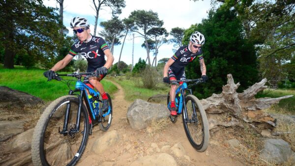 Waylon and HB looking for team work at KAP sani2c