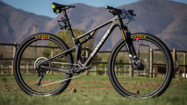 Epic Bike Check: Oli Munnik’s Santa Cruz Blur CC