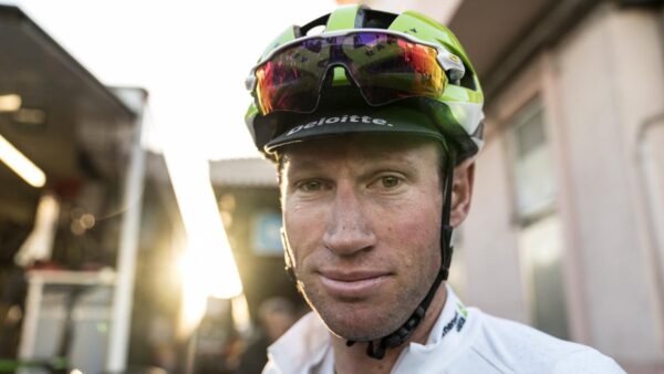 Mark Renshaw to miss season start after car collision