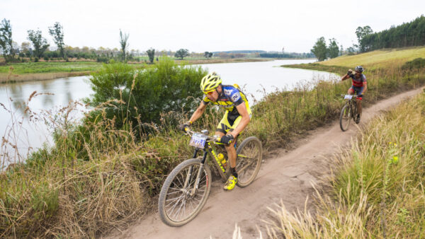 Race on at Nedbank sani2c after thrilling second stage
