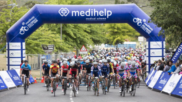 Team Giant’s Rohan Du Plooy takes the win at a wet Medihelp Stellenbosch Cycle Tour