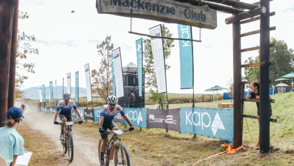 Defending champions secure the stage win at KAP sani2c Race 2023