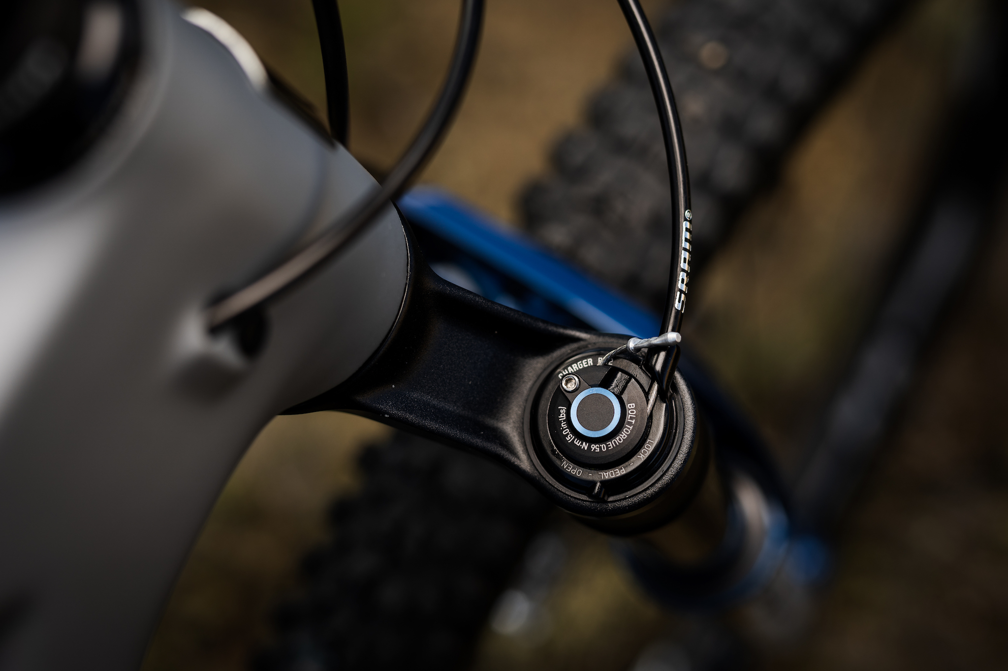 レア物 MOUNTAIN CYCLE Zen ROCKSHOX SID付フレーム レア物 MOUNTAIN CYCLE Zen ROCKSHOX SID付フレーム 【公式通販】