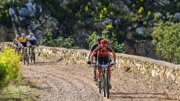 Valley Electrical Toyota Win Stage 2 of the Cape Pioneer Trek