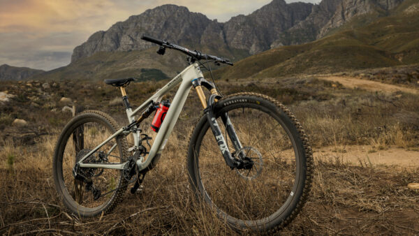 First Look: Specialized Epic 8 EVO
