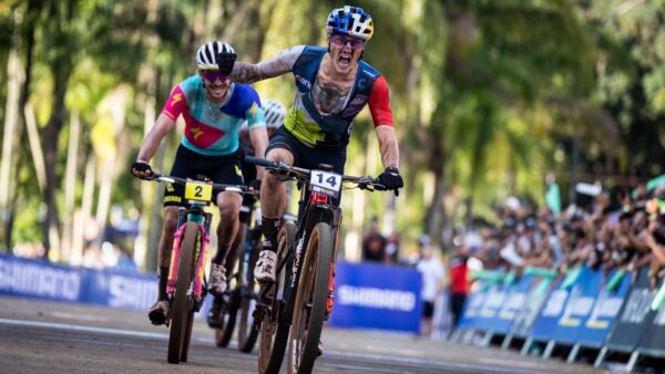 Highlights: Batten And Andreassen Take XCO Honours In Araxá, Hatherly third