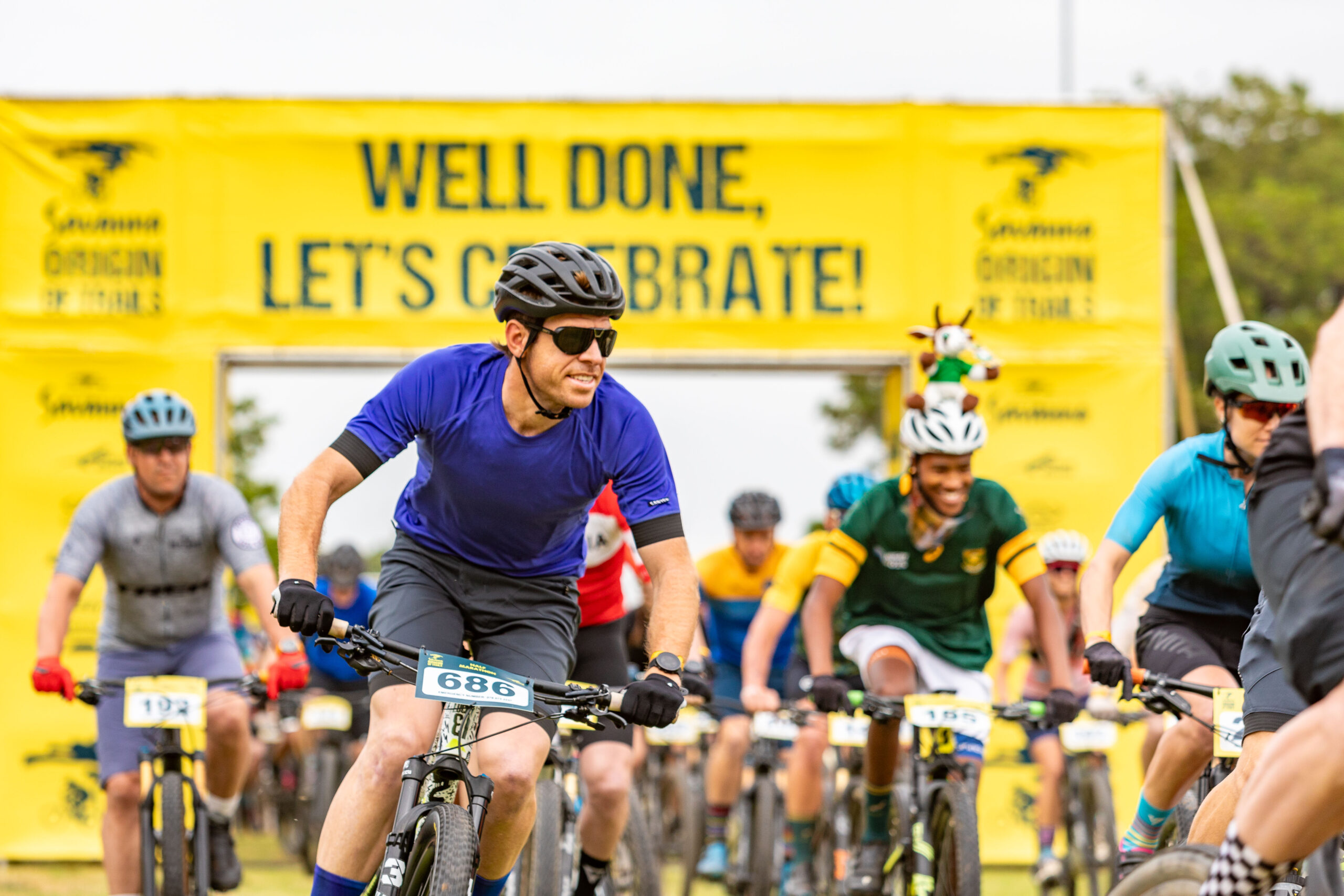 Erik Kleinhans at the start of the Savanna Origin of Trails MTB Experience in 2023 by David Sullivan scaled