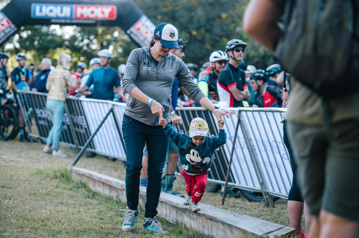 Image from the 2024 Glacier Waterberg Traverse Day 1 captured by Sage Lee Voges for ZCMC Media 35