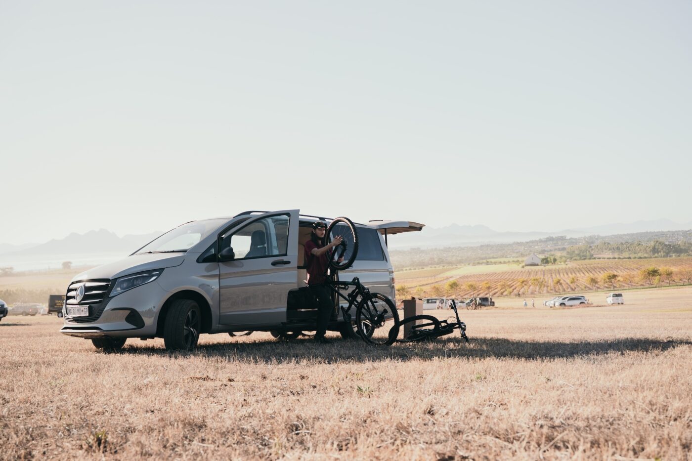 Why the Mercedes-Benz Vito Mixto Is Built for your Business | Bike Hub